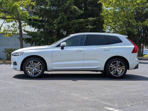 2018 Volvo XC60 T6 Momentum