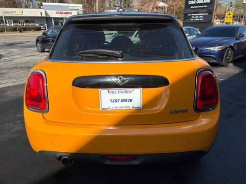 2016 MINI Hardtop 4 Door Cooper