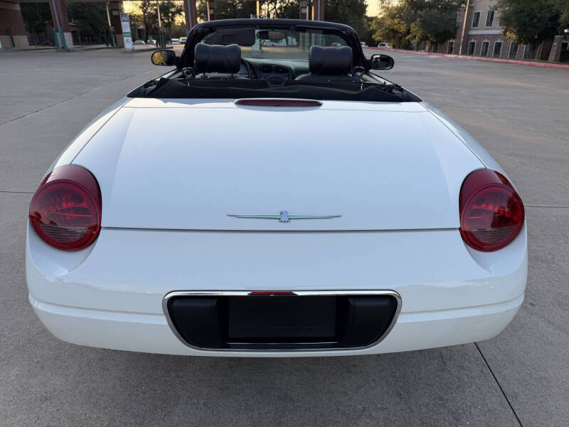 2002 Ford Thunderbird Deluxe