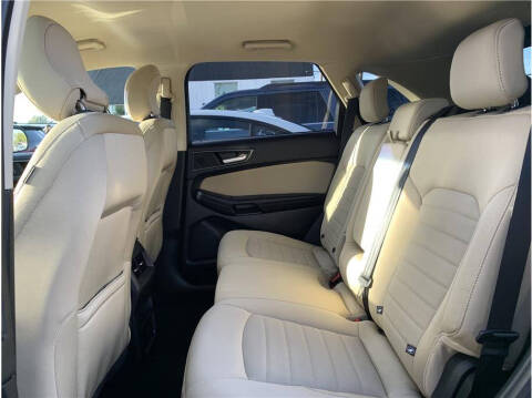 2019 Ford Edge SE