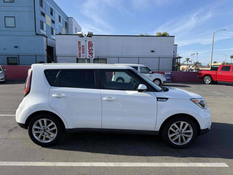 2018 Kia Soul +