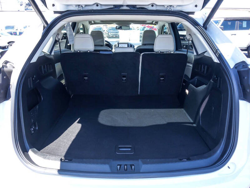 2023 Ford Edge Titanium