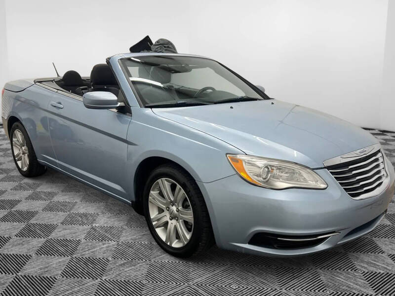 2012 Chrysler 200 Touring