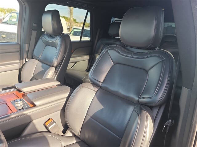 2024 Lincoln Navigator Premiere