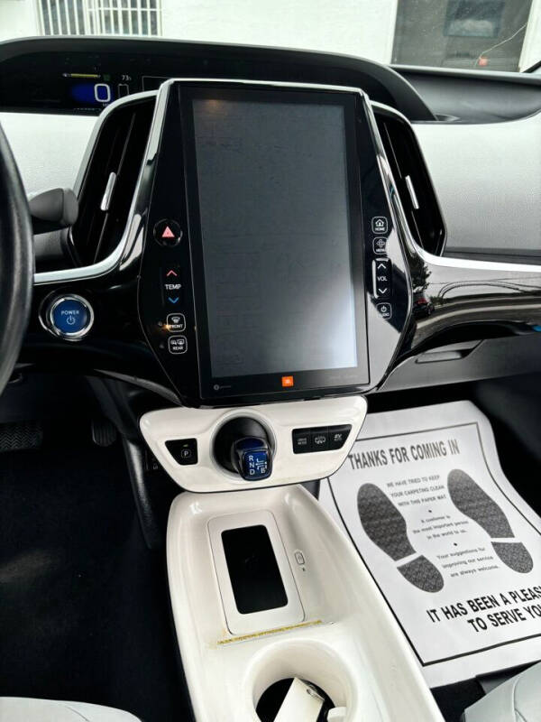 2017 Toyota Prius Prime Advanced