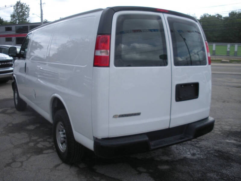2019 Chevrolet Express 2500