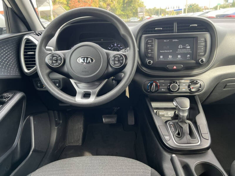 2021 Kia Soul LX