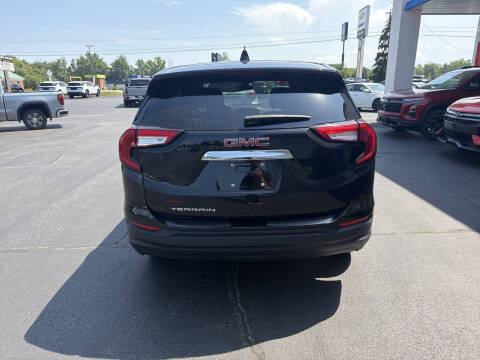 2024 GMC Terrain SLE
