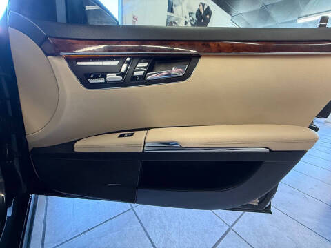 2012 Mercedes-Benz S-Class S 550