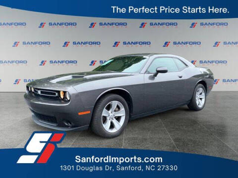 2022 Dodge Challenger SXT