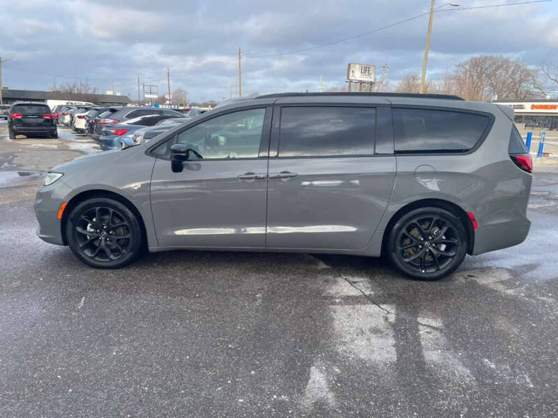 2025 Chrysler Pacifica Limited
