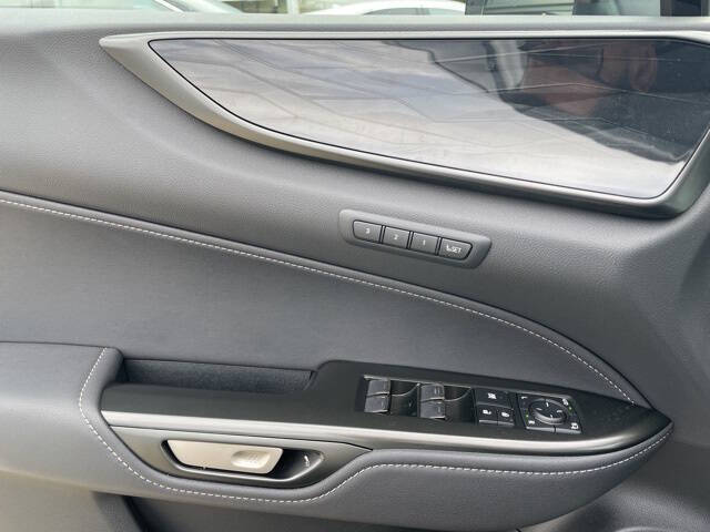 2025 Lexus NX 350h Premium