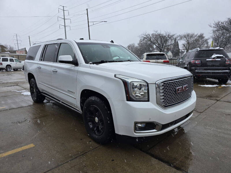 2015 GMC Yukon XL Denali photo 7