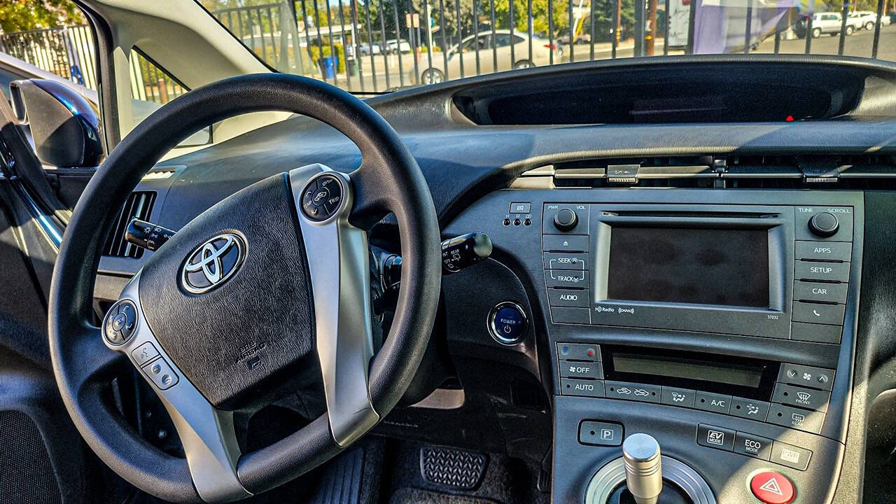 2012 Toyota Prius for sale at CARS 2000 in Sacramento, CA