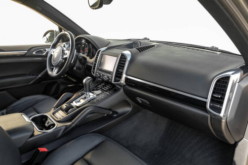 2014 Porsche Cayenne