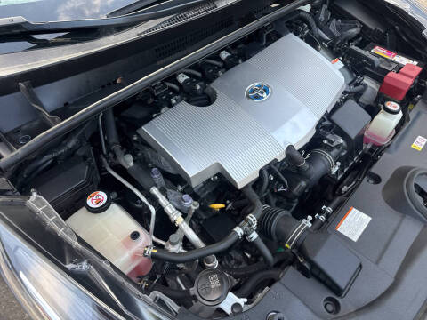 2020 Toyota Prius LE