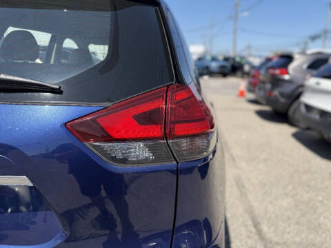 2017 Nissan Rogue S