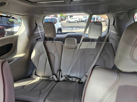 2017 Chrysler Pacifica Limited