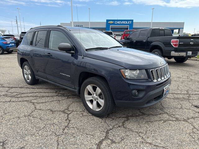Used 2016 Jeep Compass Sport with VIN 1C4NJDBB8GD614323 for sale in Bloomington, IL