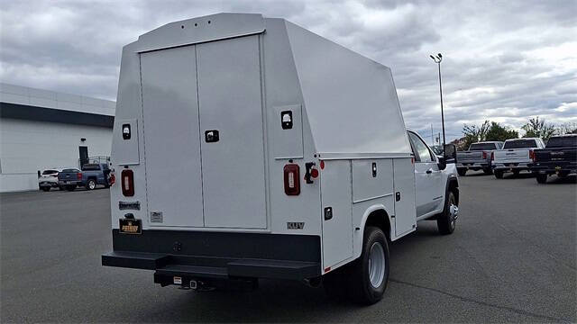 2025 GMC Sierra 3500HD