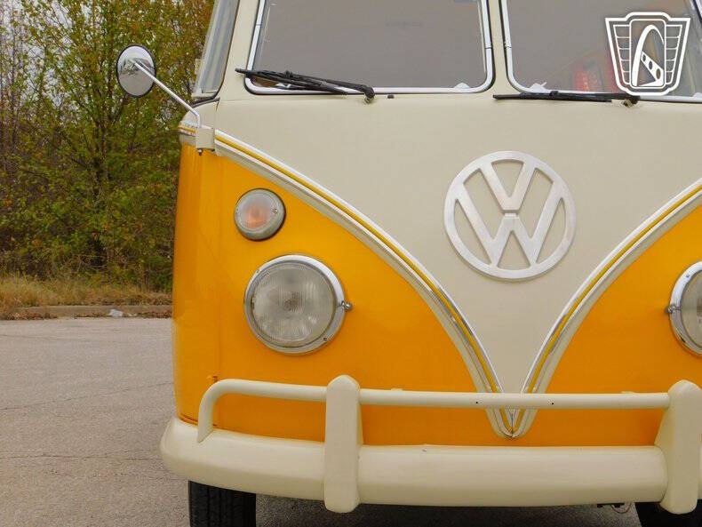 1975 Volkswagen Type 2
