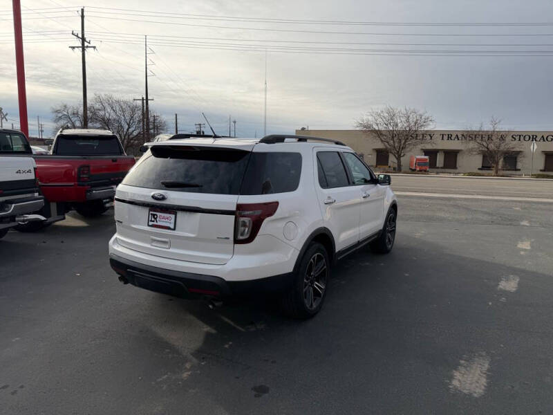 2014 Ford Explorer Sport