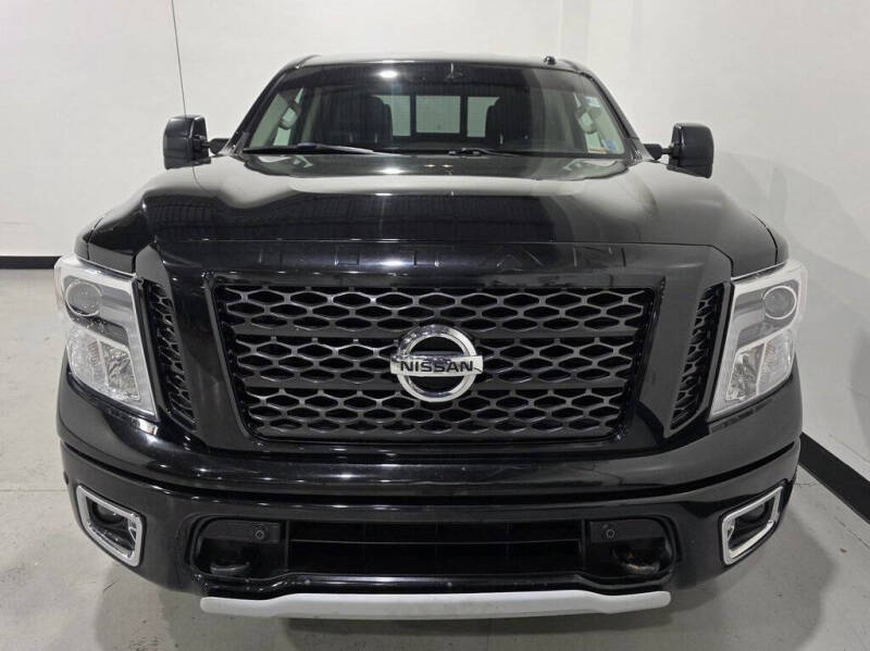 2019 Nissan Titan S