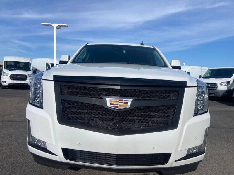 2017 Cadillac Escalade ESV Luxury