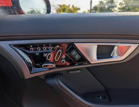 2016 Jaguar F-TYPE R