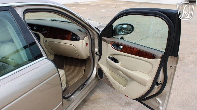 2005 Jaguar XJ-Series