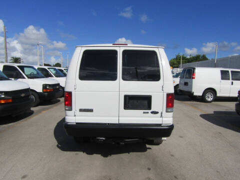 2011 Ford E-Series E-250