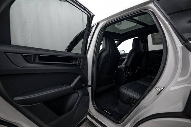 2026 Porsche Cayenne GTS
