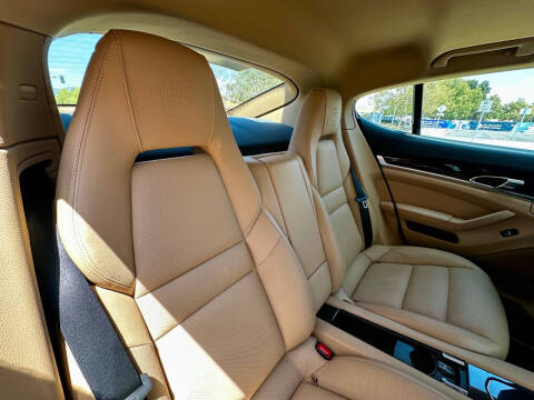 2013 Porsche Panamera