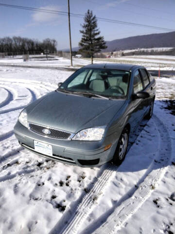 2005 Ford Focus ZX4 SE