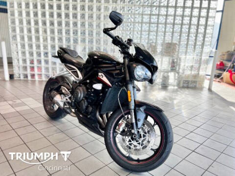 2018 Triumph Street Triple RS for sale at TRIUMPH CINCINNATI in Cincinnati OH