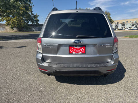 2011 Subaru Forester 2.5X Premium