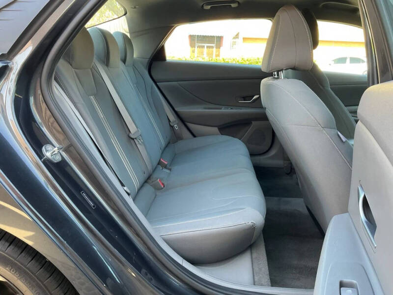 2021 Hyundai Elantra