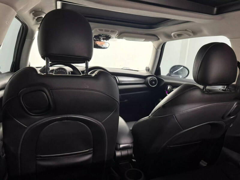 2015 MINI Hardtop 2 Door Cooper S