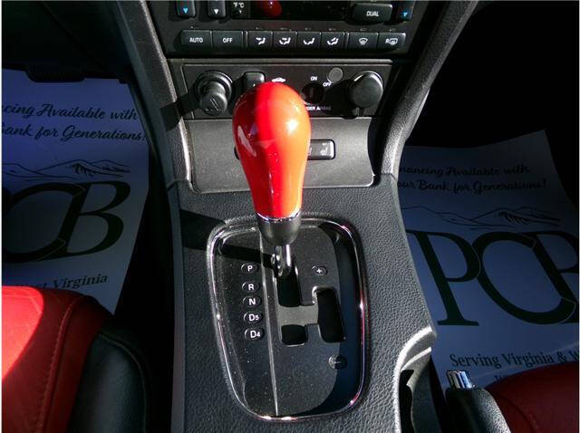 2004 Ford Thunderbird Deluxe