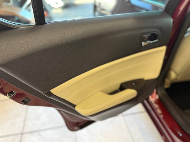 2016 Acura ILX w/Premium