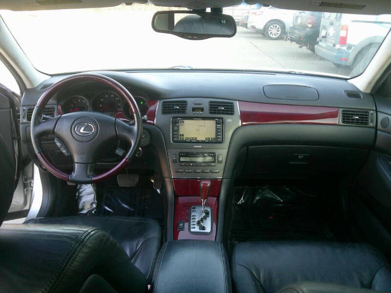 2004 Lexus ES 330
