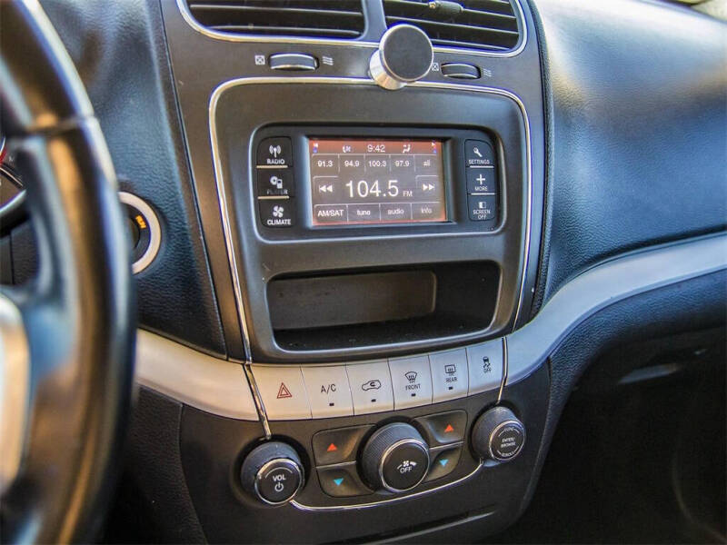 2020 Dodge Journey SE Value