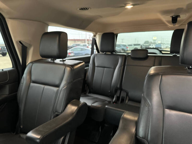 2022 Ford Expedition MAX XLT