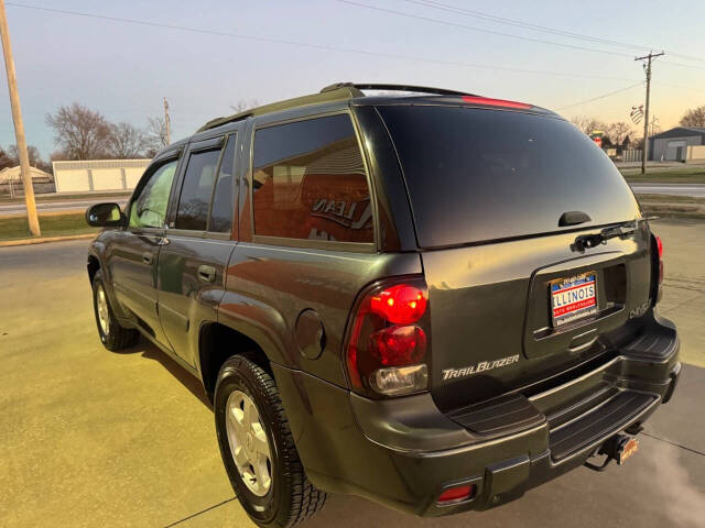 2003 Chevrolet TrailBlazer for sale at Illinois Auto Wholesalers in Tolono, IL