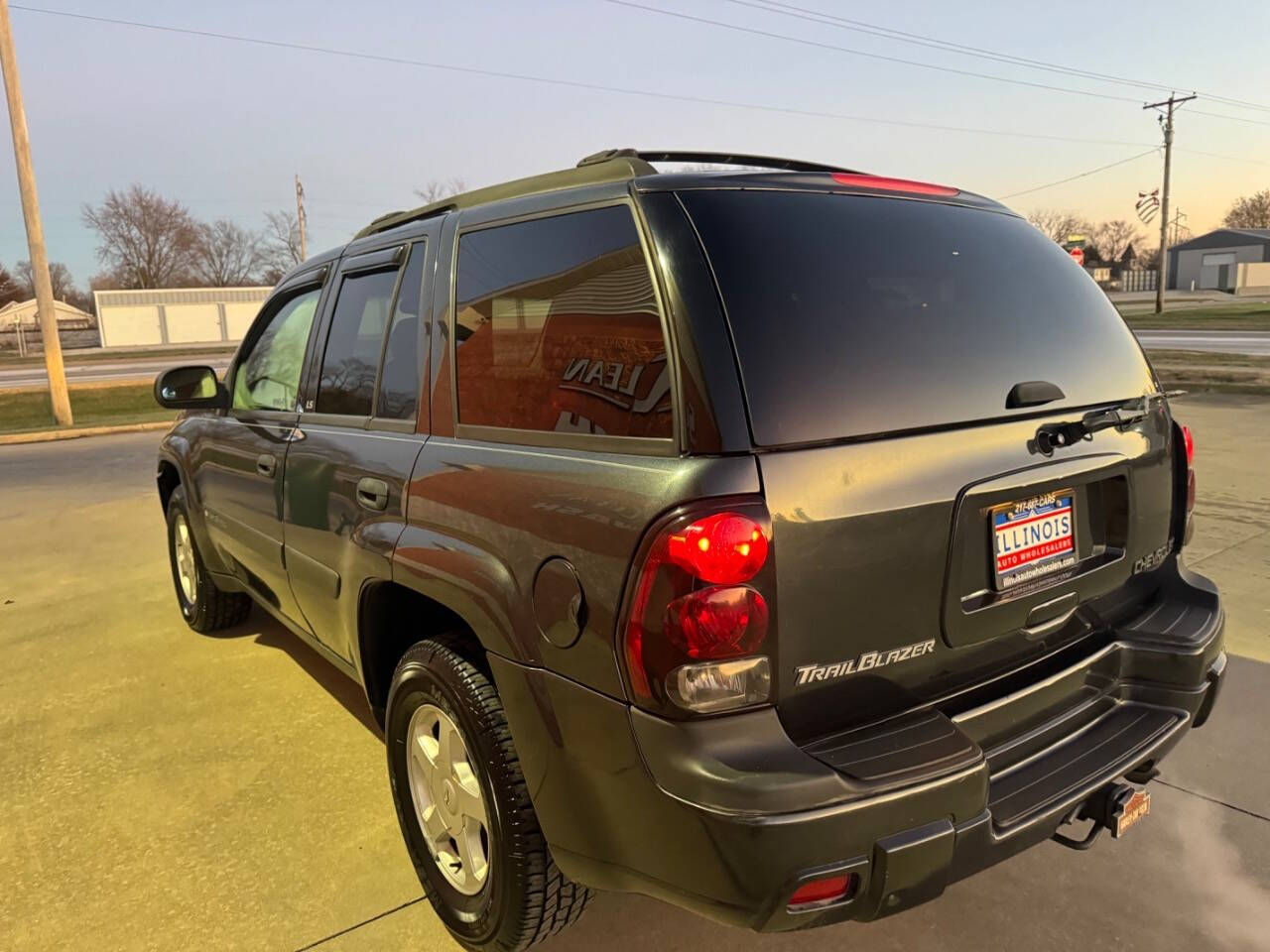 2003 Chevrolet TrailBlazer for sale at Illinois Auto Wholesalers in Tolono, IL