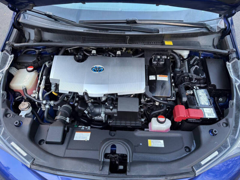 2016 Toyota Prius Two