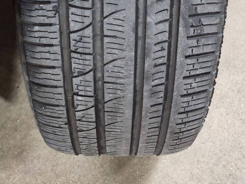 2022 Volvo XC90 T6 Inscription 6-Passenger