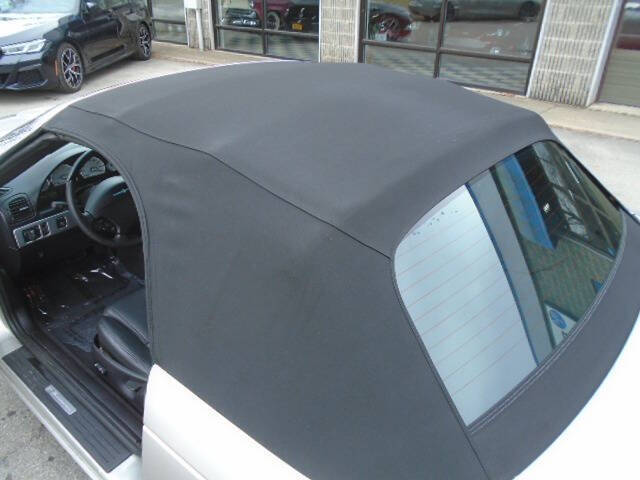 2005 Ford Thunderbird Deluxe
