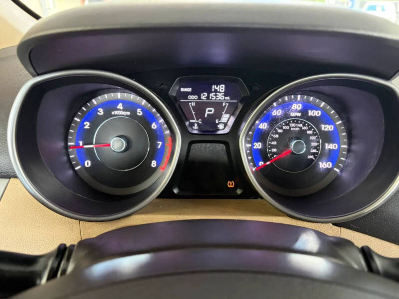 2012 Hyundai Elantra