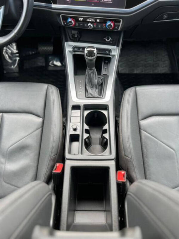 2021 Audi Q3 quattro S line Premium 45 TFSI